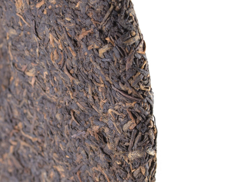 Shu Pu-erh - Gu Yi “Gongting Zhenpin”, 357 g, 2017 — изображение 3