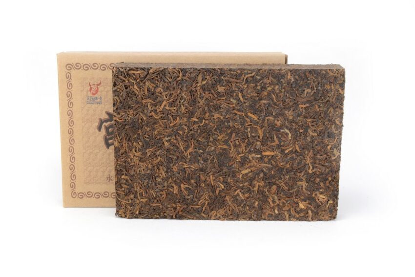 Shu Pu-Erh - Xin Wen „Yong Zhen Gong Ting”, 2023 r., 250 g — изображение 2