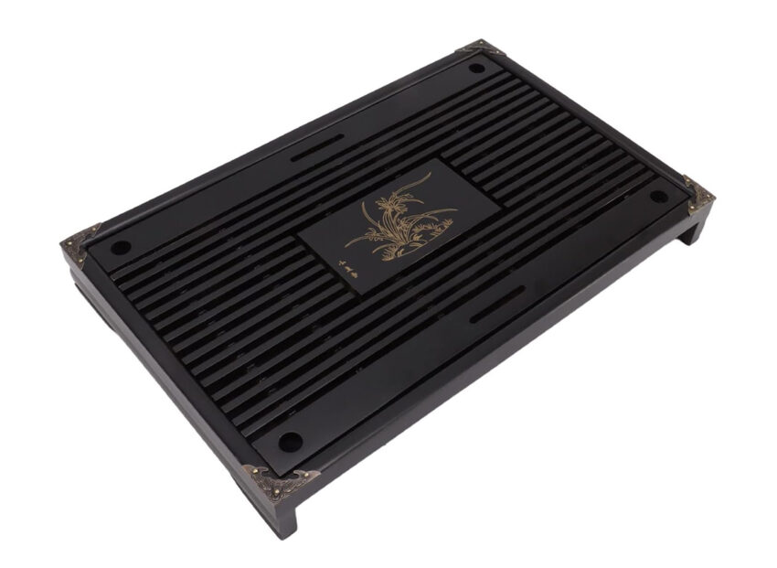 Chapan Black