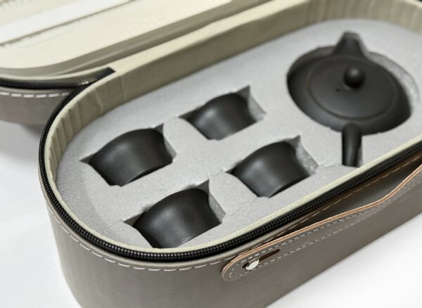 Zestaw do ceremonii herbacianej „Mono”