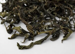 Габа улун Цзинь Сюань