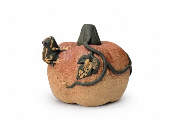 Figurka do herbaty "Żabka na Dyni"