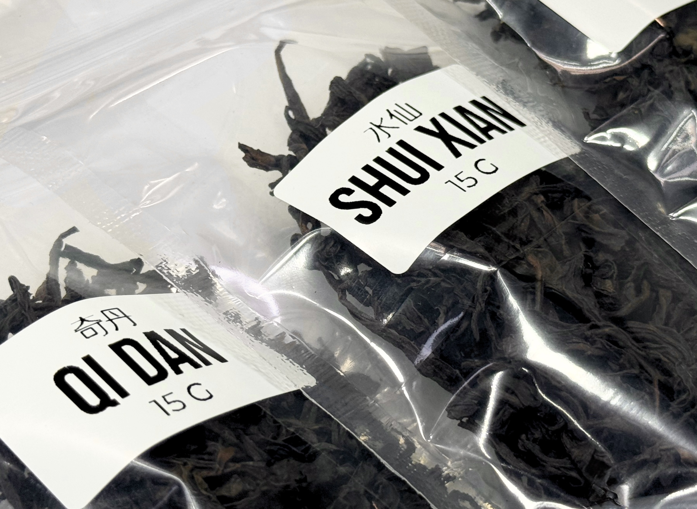 Zestaw herbat „Wu Yi Shan Oolong” – Qi Dan i Shui Xian po 15 g