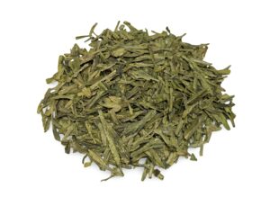 Long Jing Ming Qian – płaskie liście kultywaru Long Jing #43